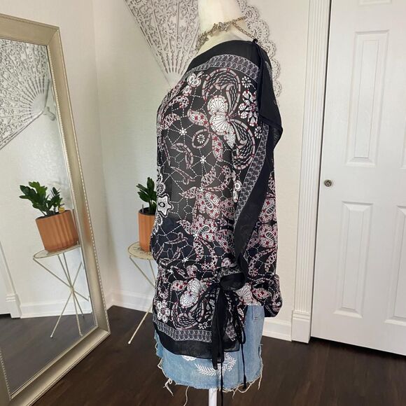 Max Rave Black Red Bohemian Mandala Whimsygoth Sheer Cinched Shawl Top M / L - Picture 4 of 6